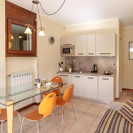 아파트 Acqua 스트레사